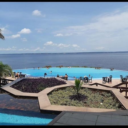 Flat No Condominio Do Edificio Tropical Executive E Residence Com Vista Para O Rio Manaus Bagian luar foto